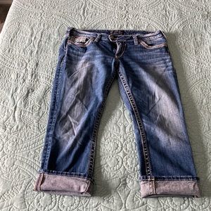 Silver (Tuesday) Capris